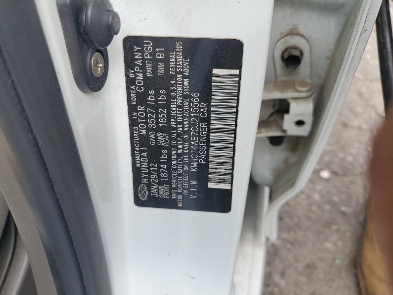 2012 HYUNDAI ACCENT