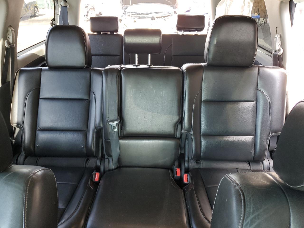 2015 NISSAN Armada
