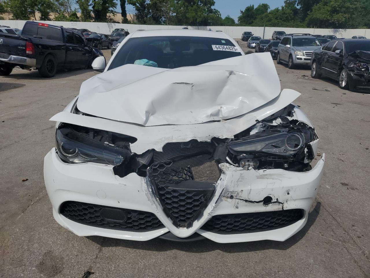 2022 ALFA ROMEO Giulia