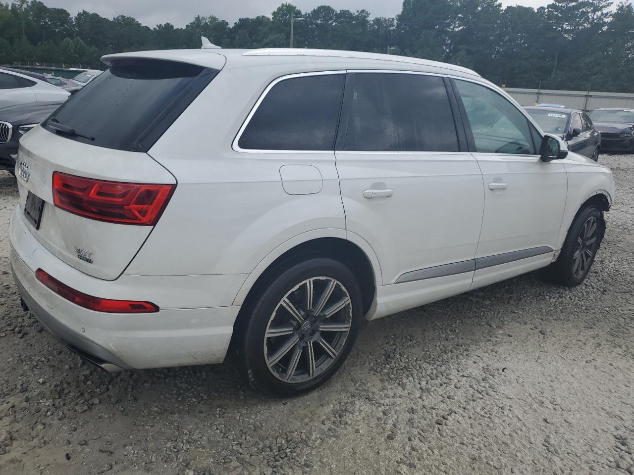 2017 AUDI Q7