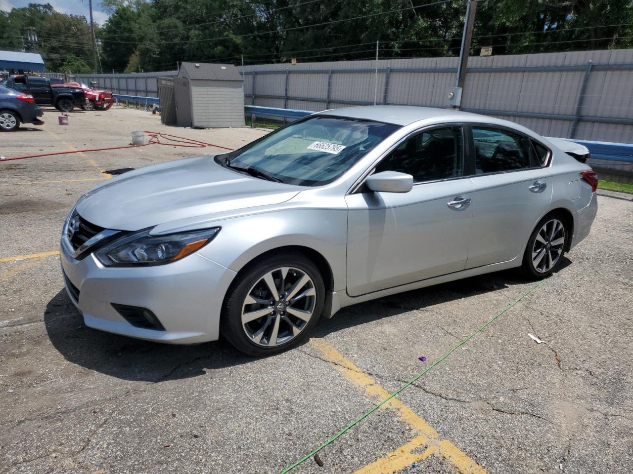 2017 NISSAN ALTIMA
