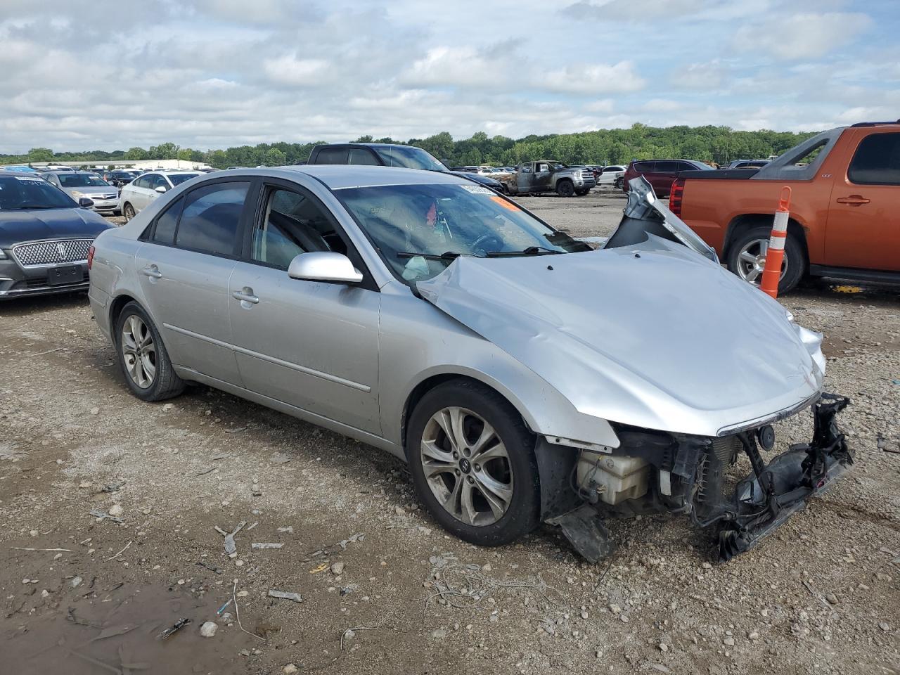 2009 HYUNDAI SONATA