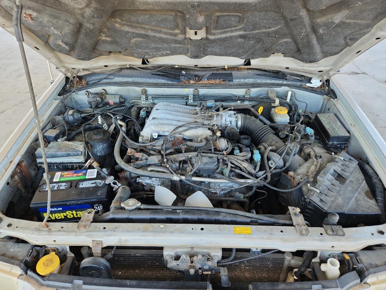 2002 INFINITI QX4