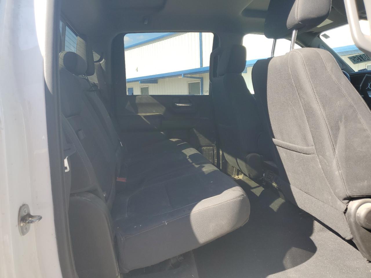 2023 CHEVROLET Silverado