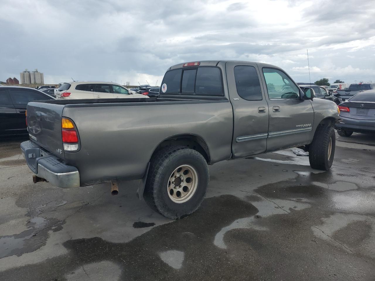 2003 TOYOTA TUNDRA