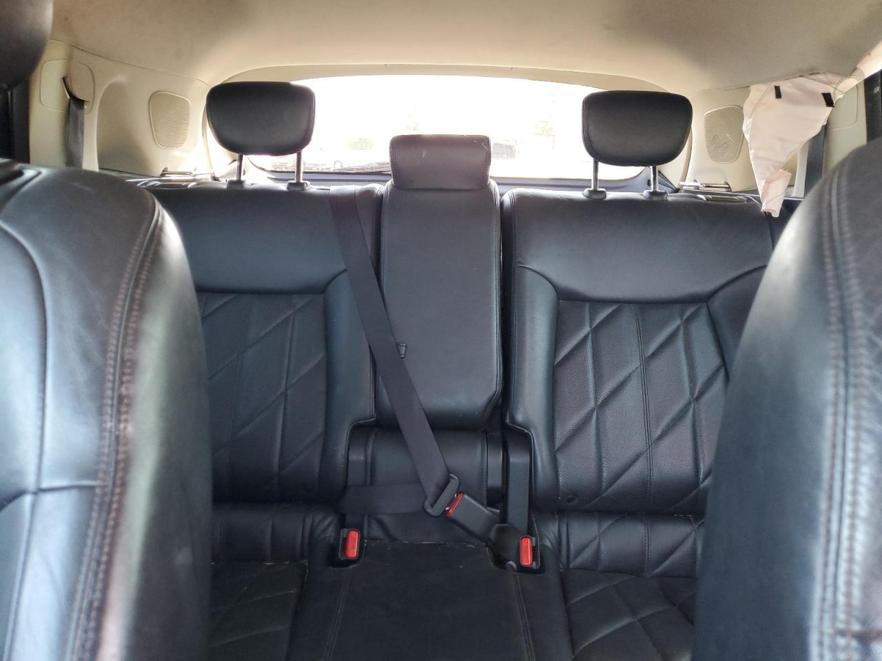 2010 INFINITI FX35