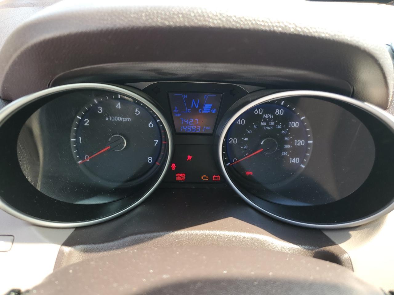 2011 HYUNDAI TUCSON