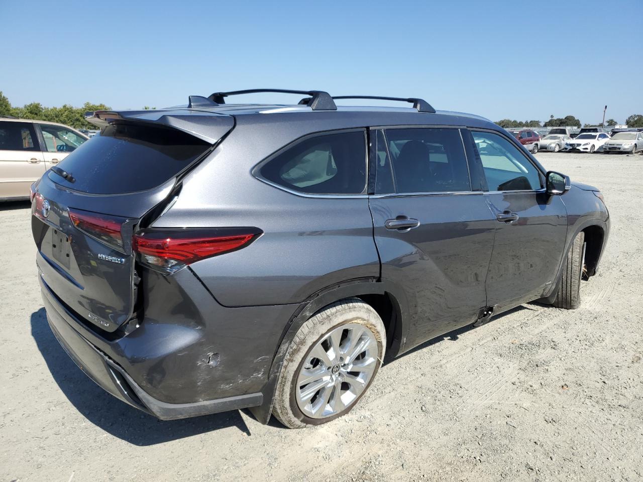 2023 TOYOTA HIGHLANDER