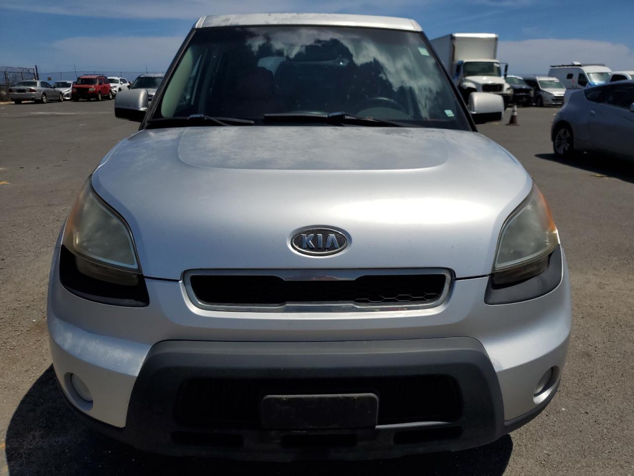 2013 KIA SOUL