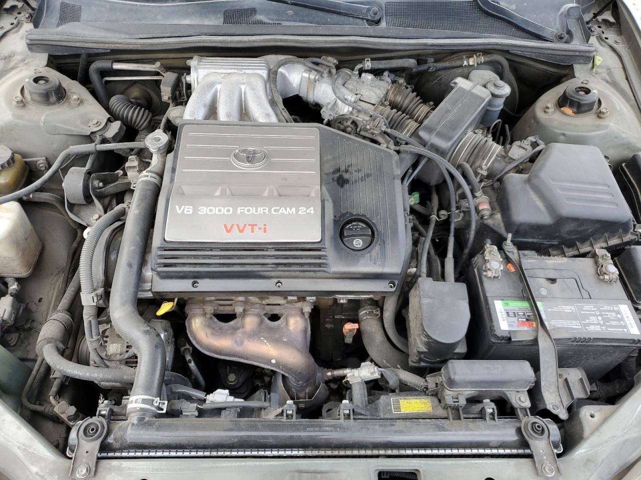 2002 TOYOTA Avalon