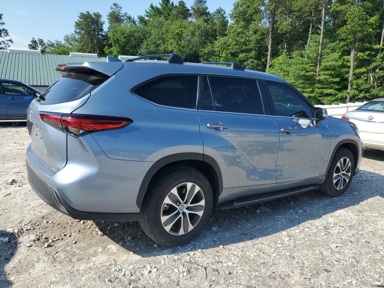 2023 TOYOTA HIGHLANDER