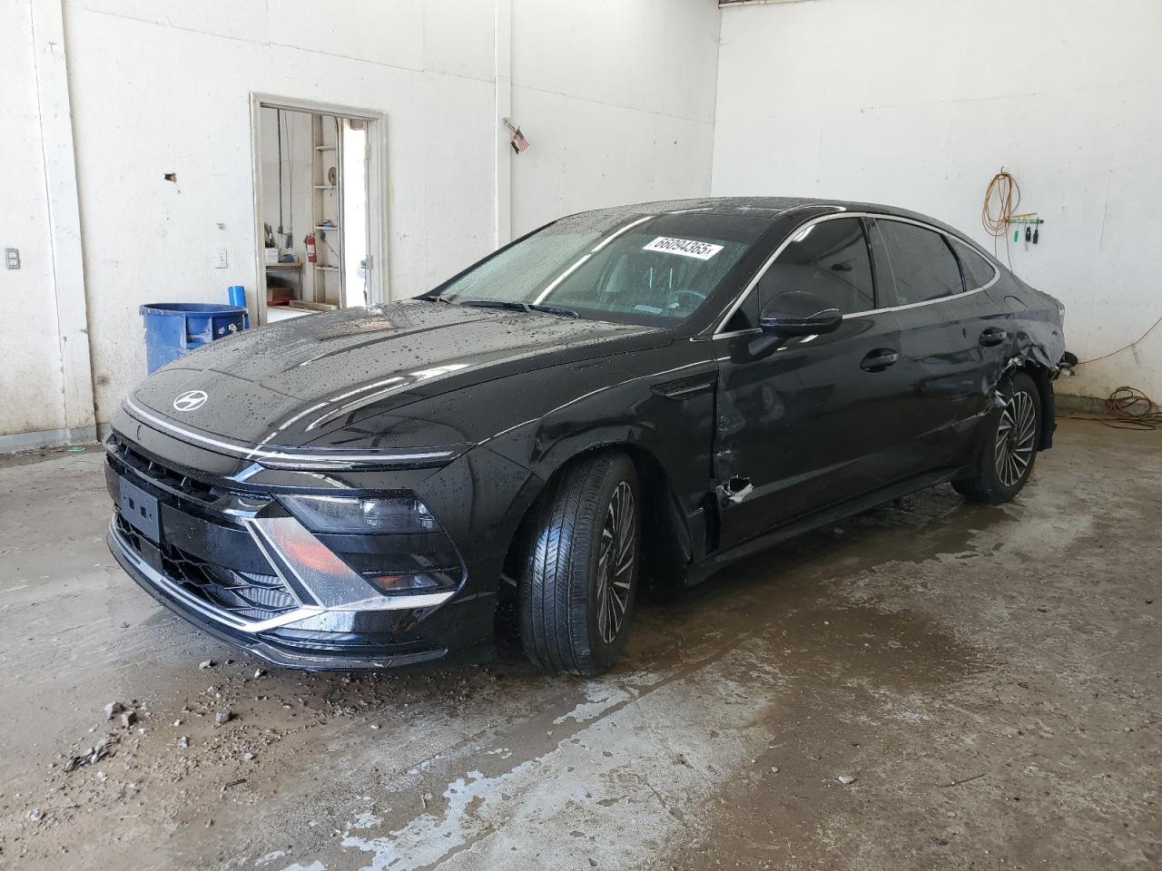2025 HYUNDAI SONATA