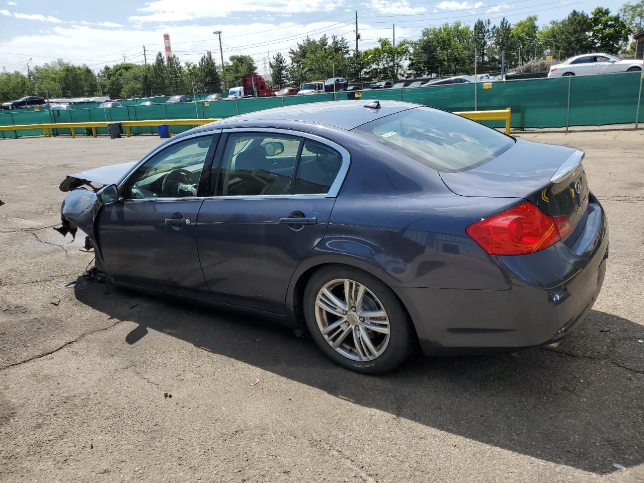 2010 INFINITI G37