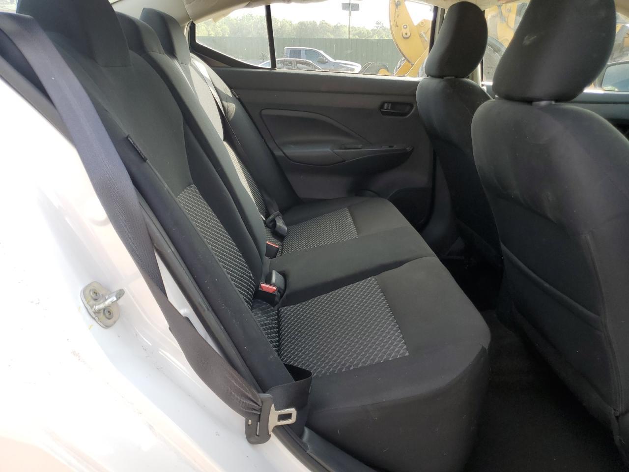 2024 NISSAN VERSA