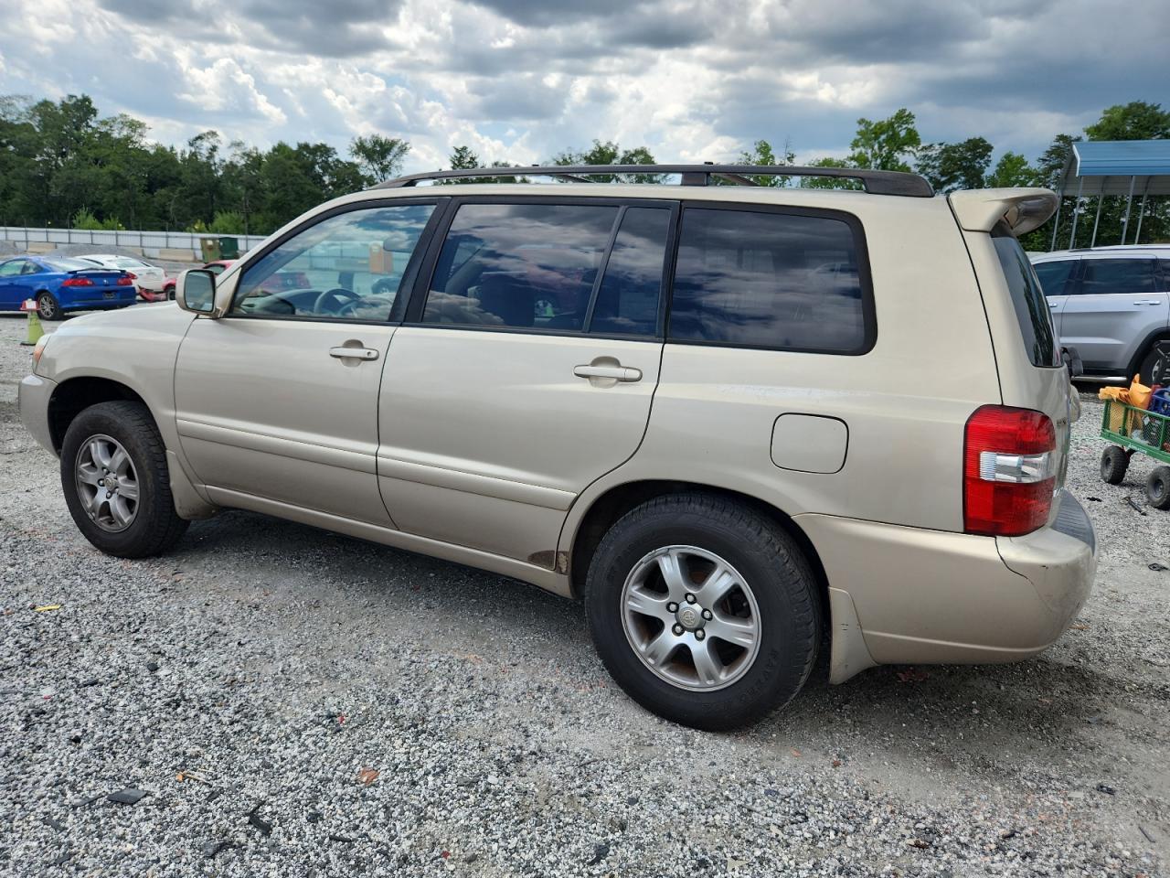 2005 TOYOTA HIGHLANDER