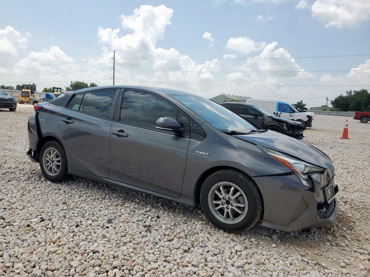 2017 TOYOTA PRIUS