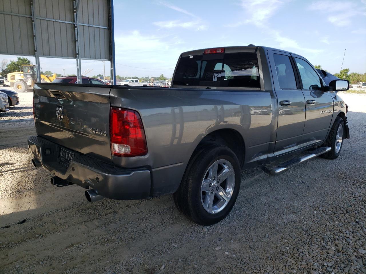 2011 DODGE RAM 1500