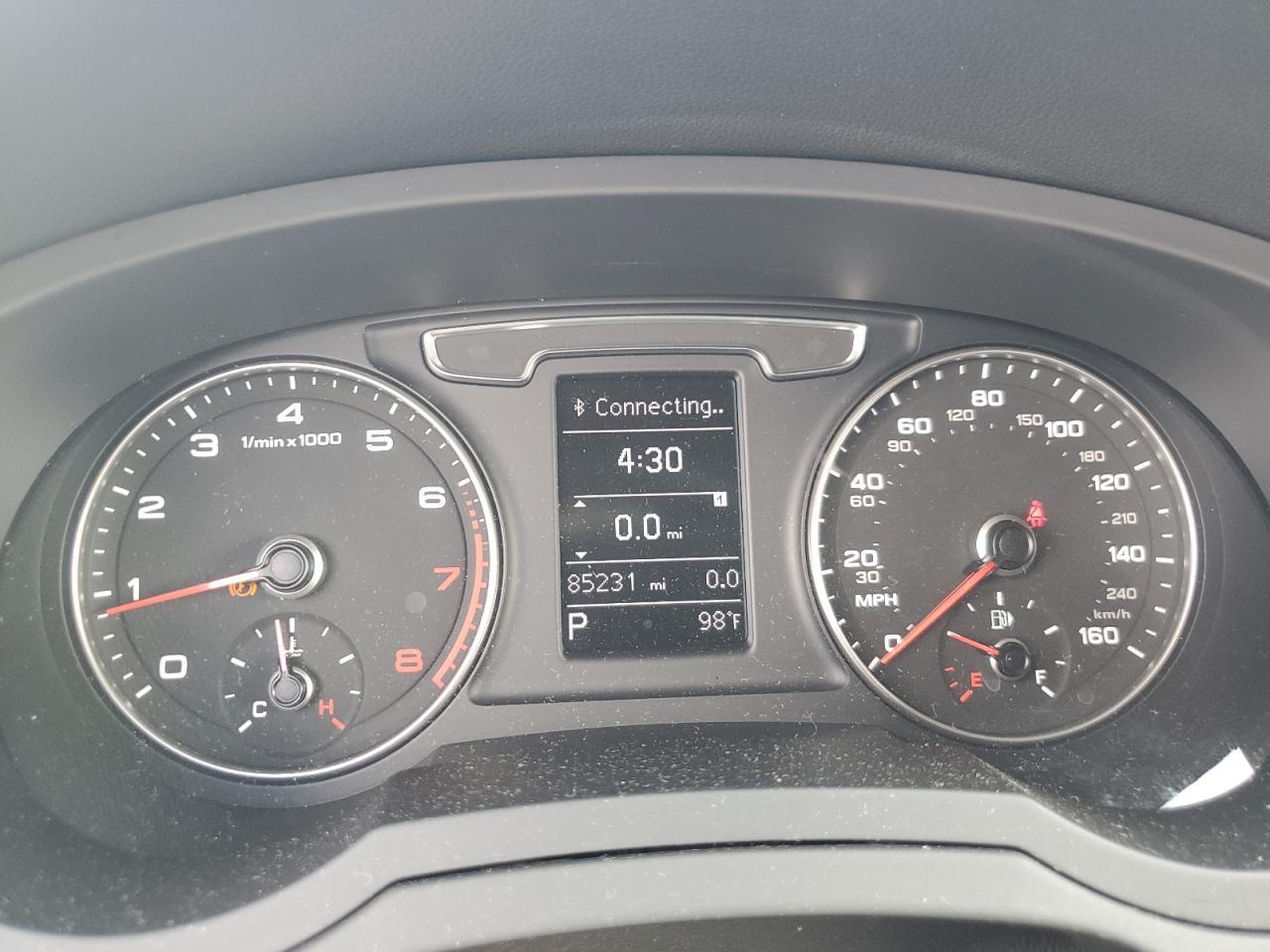 2016 AUDI Q3
