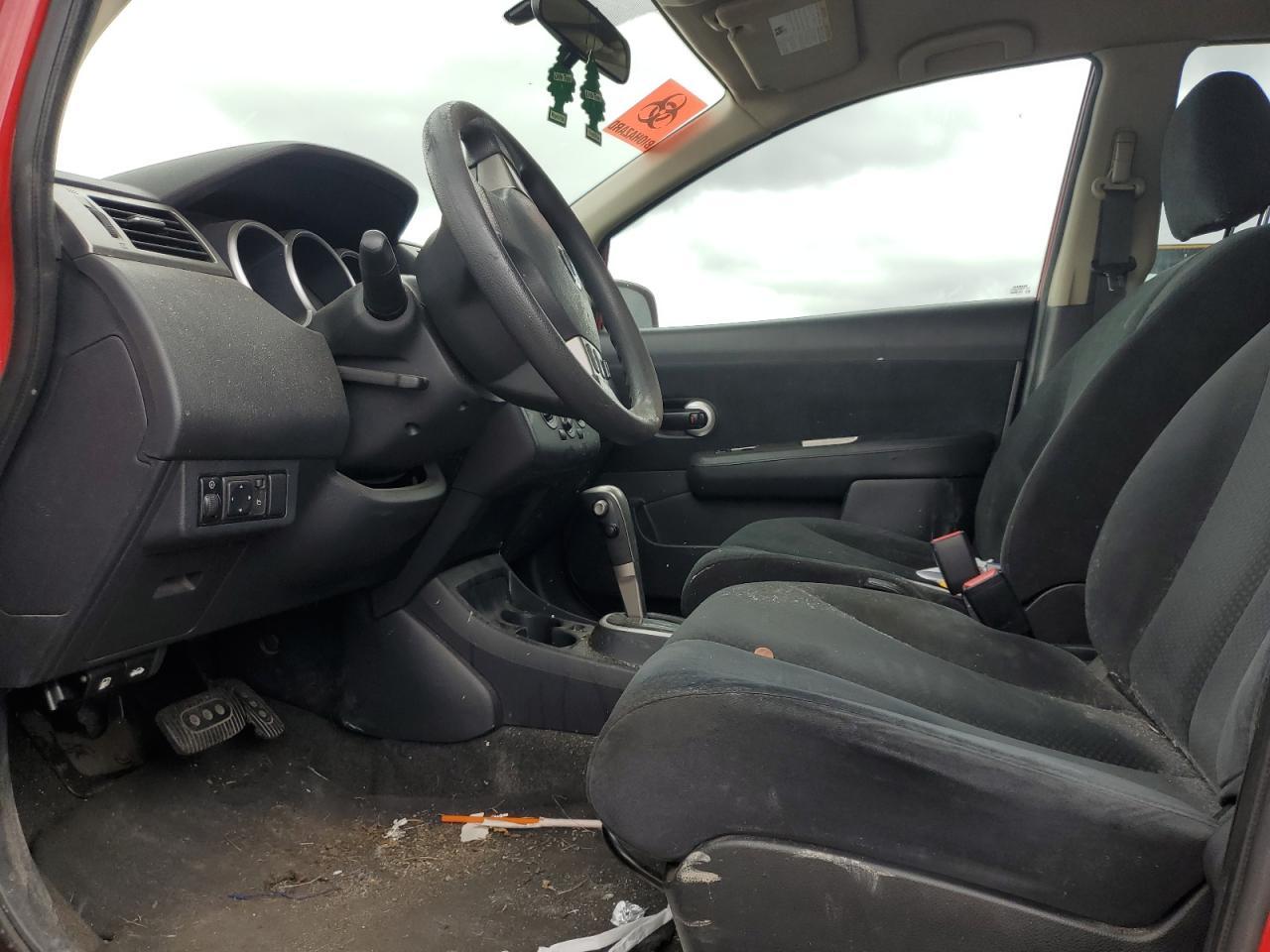 2010 NISSAN VERSA