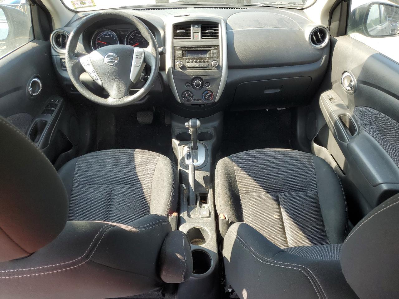 2015 NISSAN VERSA