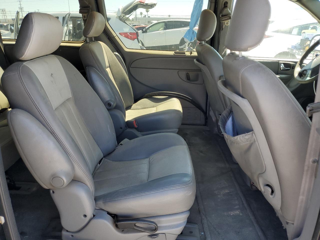 2004 DODGE GRAND CARAVAN