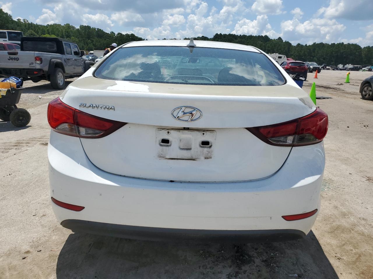 2015 HYUNDAI ELANTRA