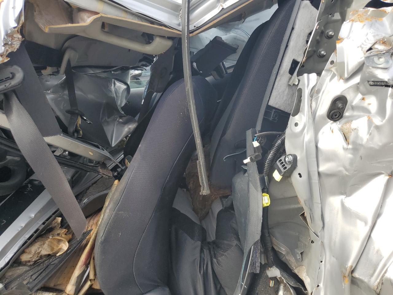 2012 TOYOTA YARIS