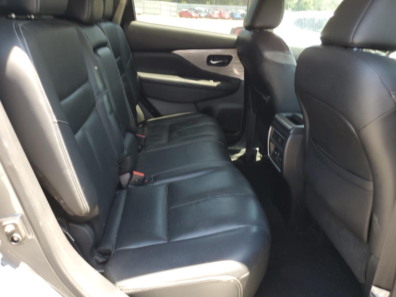 2016 NISSAN MURANO