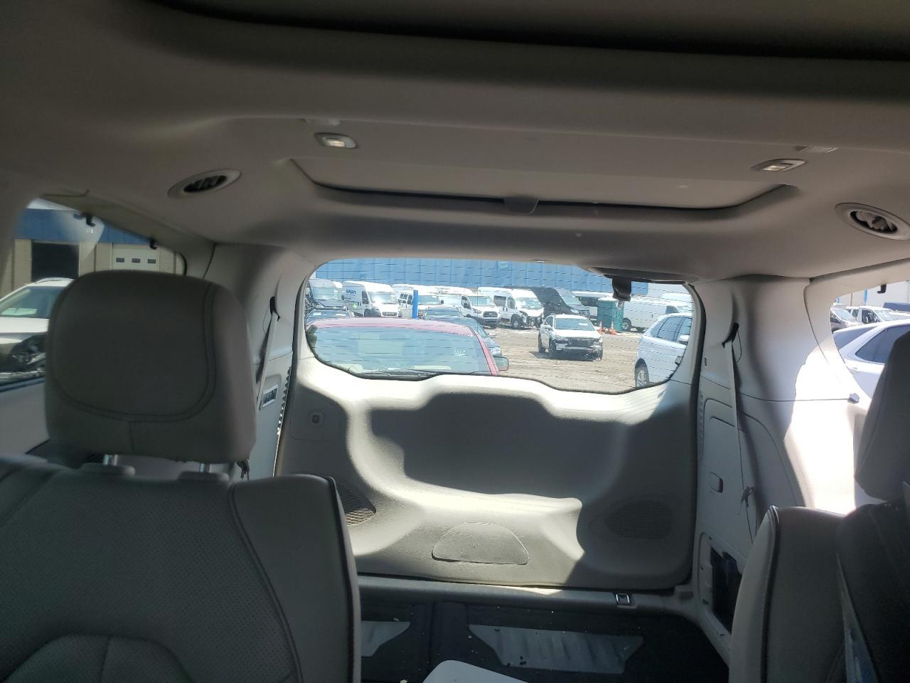 2020 CHRYSLER Pacifica
