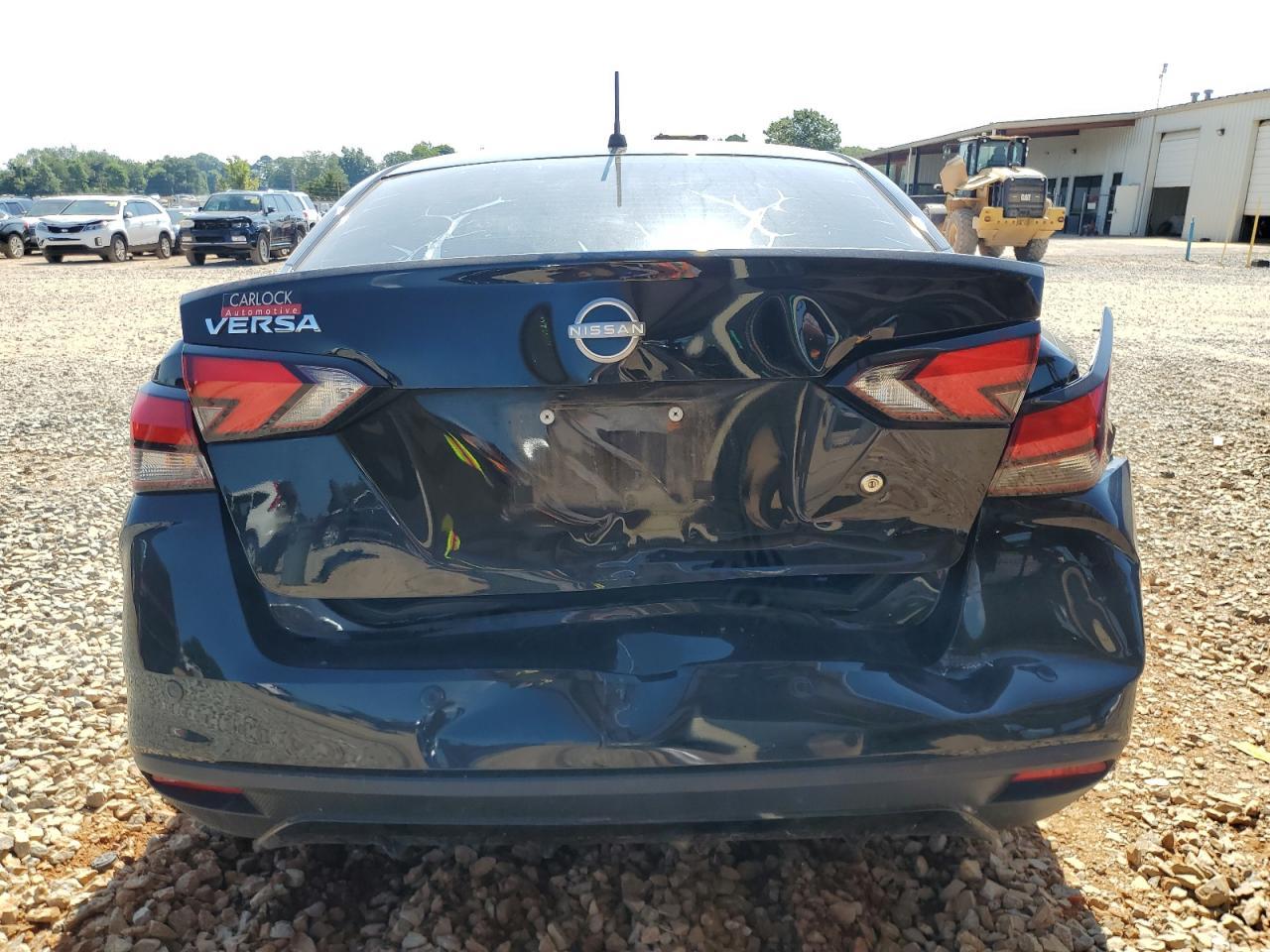 2024 NISSAN VERSA