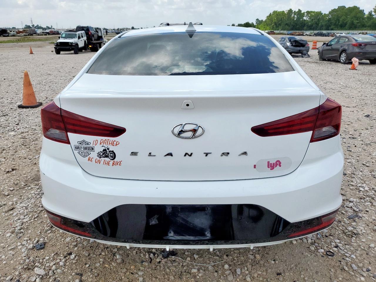 2020 HYUNDAI ELANTRA