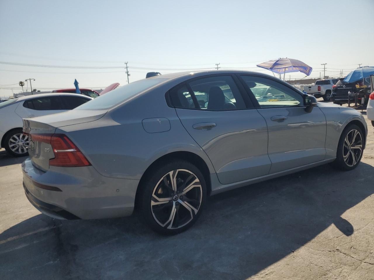 2024 VOLVO S60