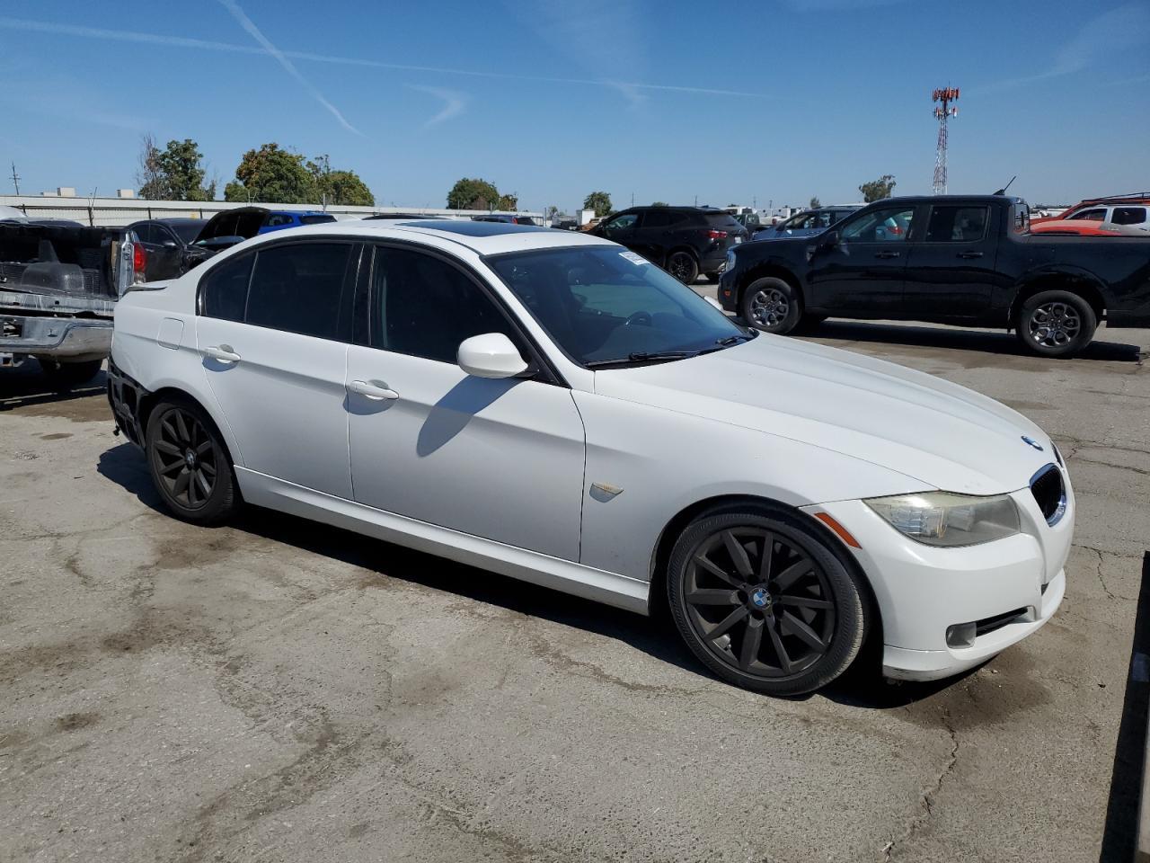 2011 BMW 3 SERIES