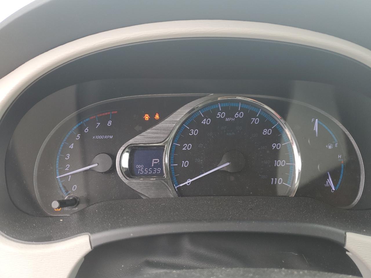 2013 TOYOTA SIENNA