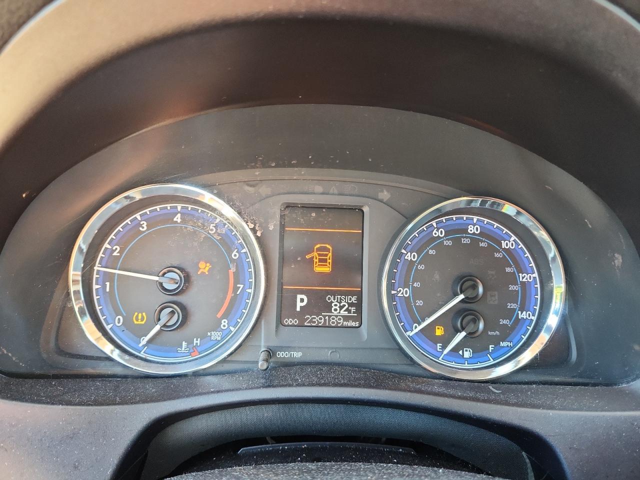 2017 TOYOTA COROLLA