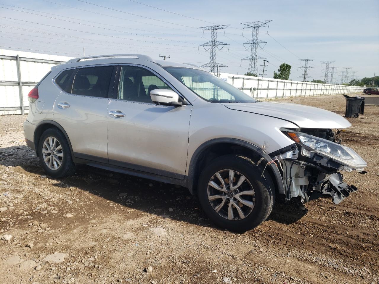 2017 NISSAN ROGUE
