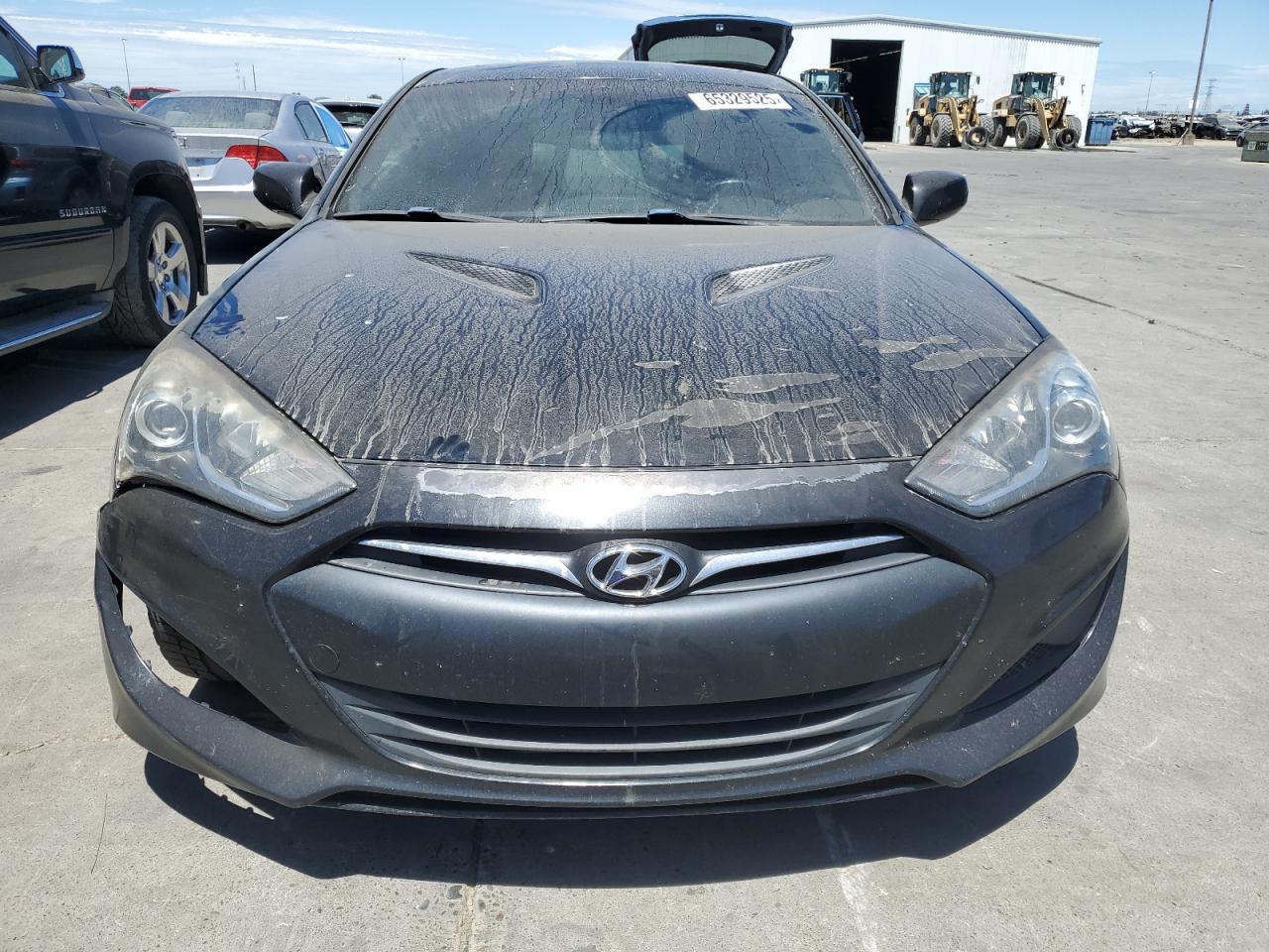2013 HYUNDAI GENESIS