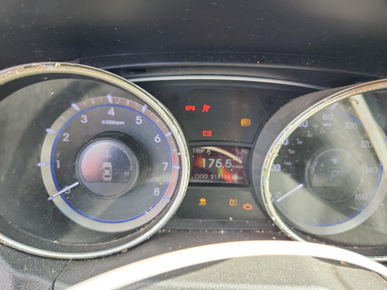 2011 HYUNDAI SONATA
