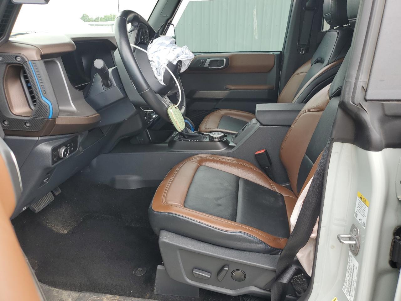 2023 FORD Bronco