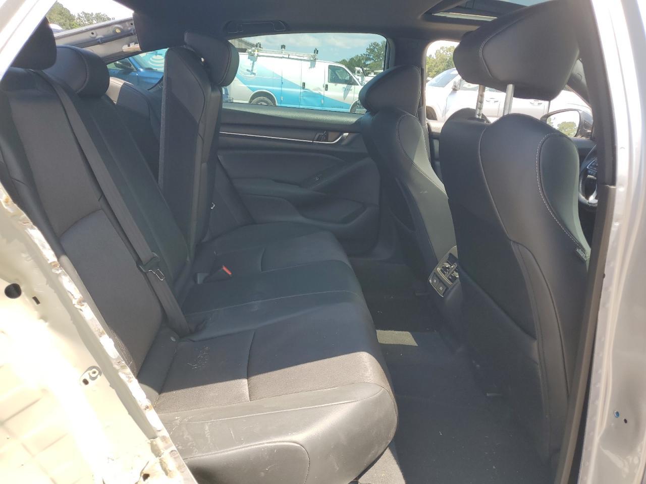 2022 HONDA ACCORD