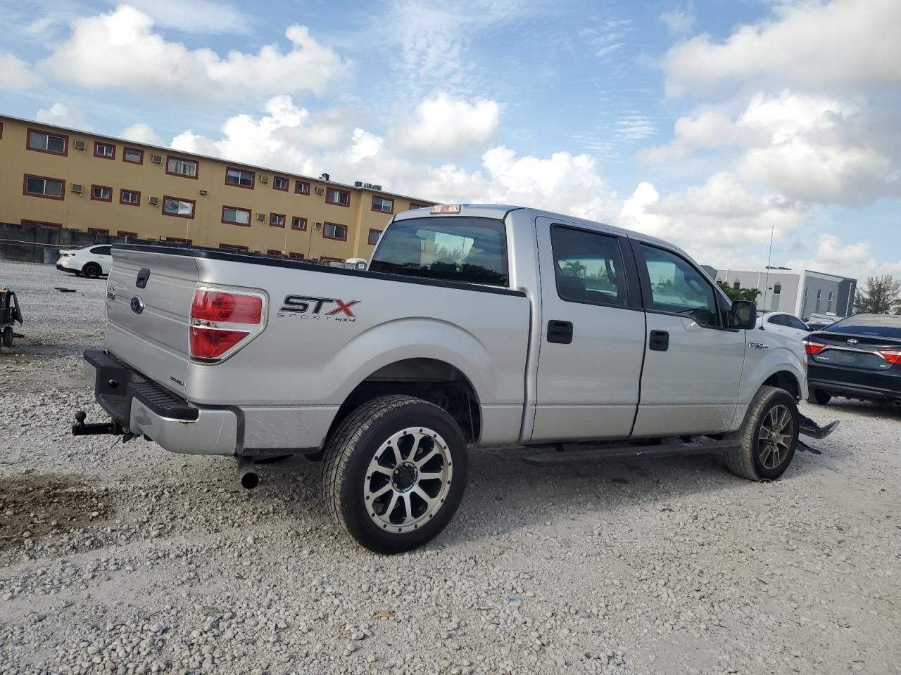 2014 FORD F-150