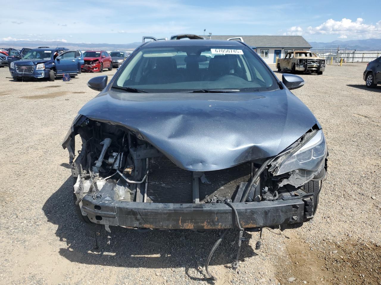 2017 TOYOTA COROLLA