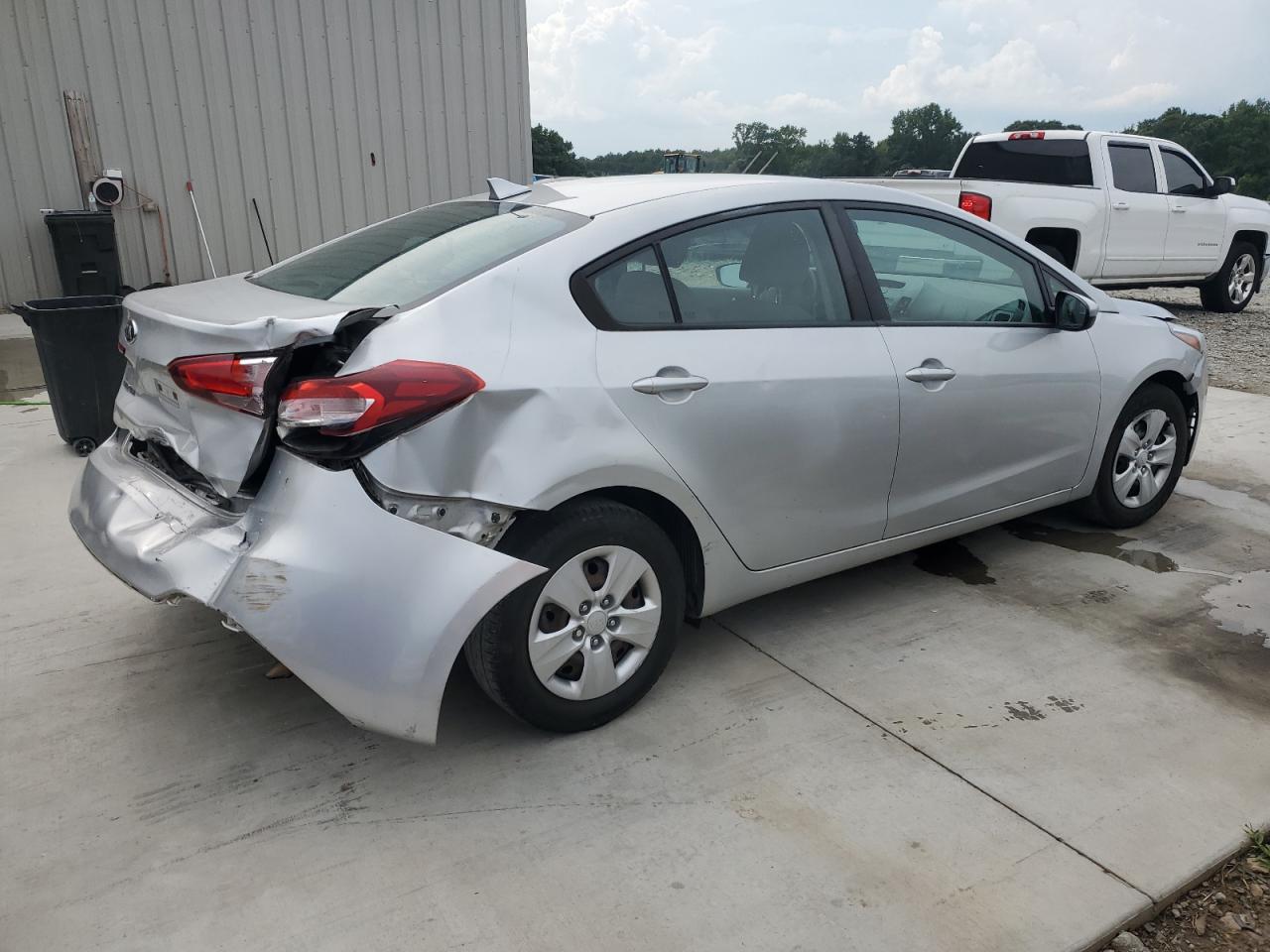 2017 KIA FORTE