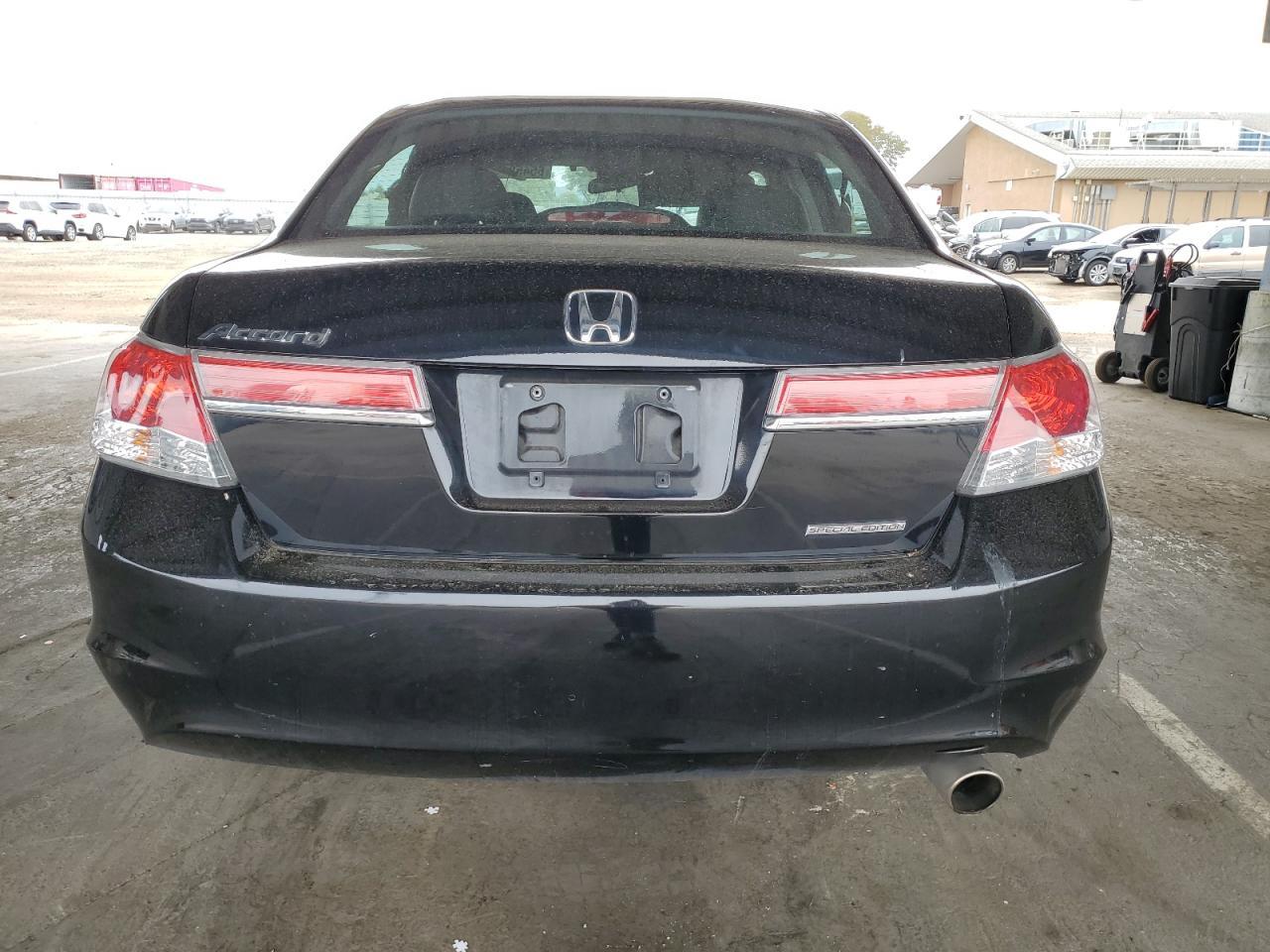 2011 HONDA ACCORD