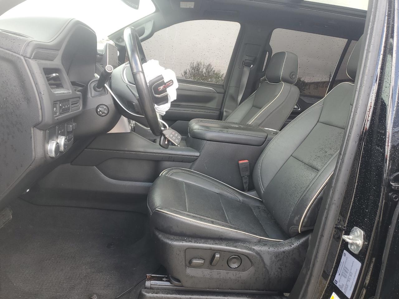 2021 GMC Yukon