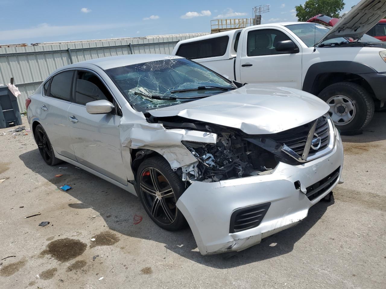 2016 NISSAN ALTIMA