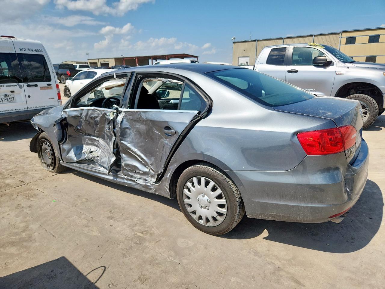 2013 VOLKSWAGEN JETTA