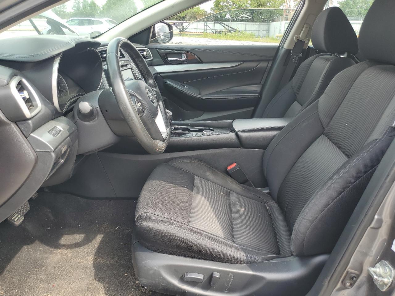 2016 NISSAN Maxima