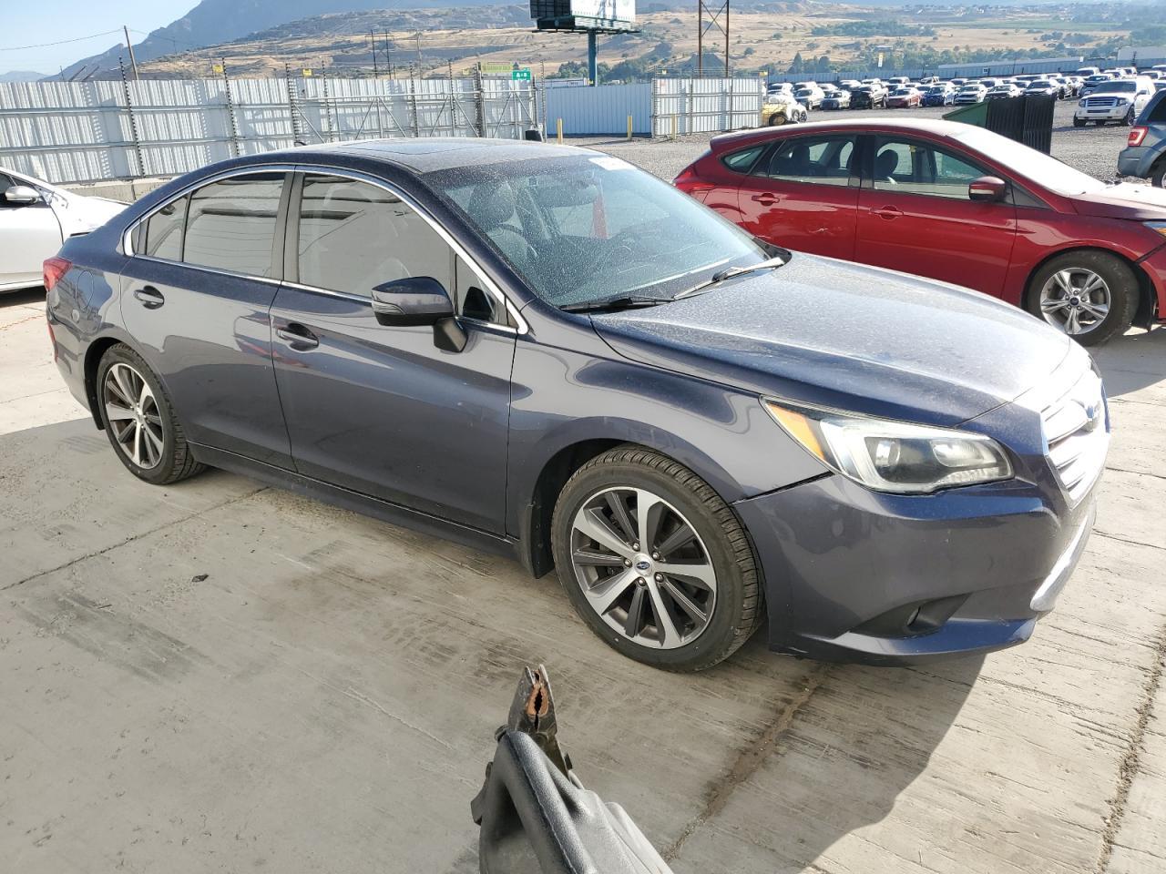 2016 SUBARU Legacy