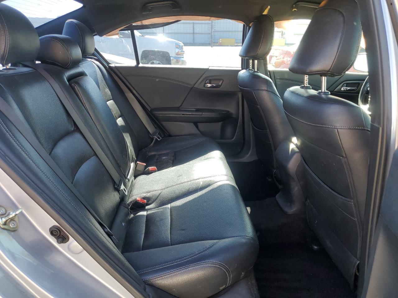 2016 HONDA ACCORD